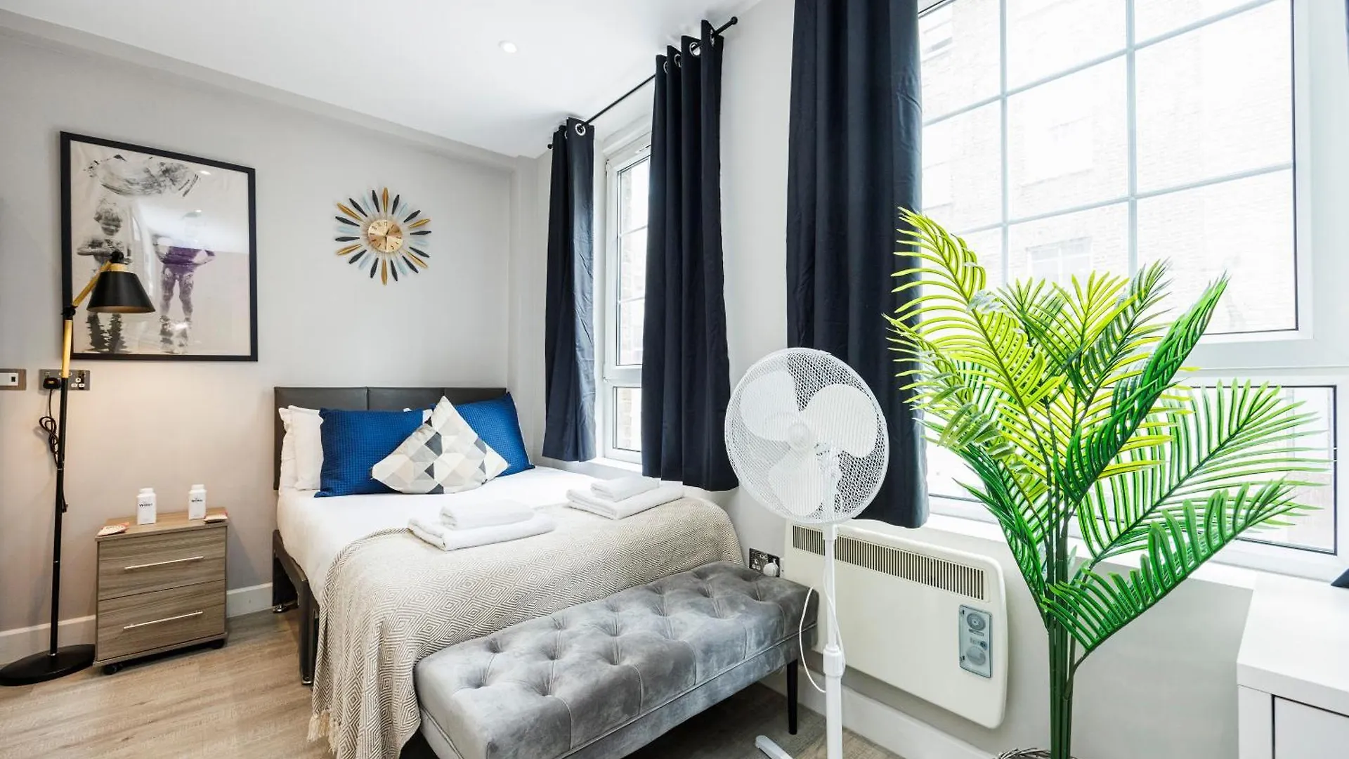 City Vibes Stay Near Spitalfields Market London