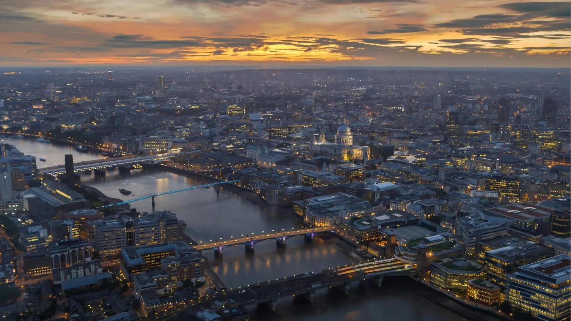 Guest house City Vibes Stay Near Spitalfields Market London